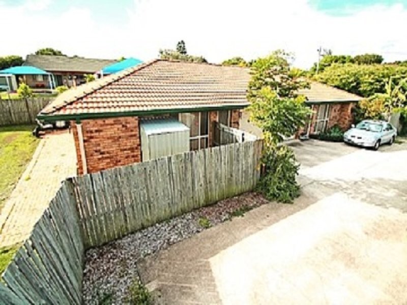2/25 Cambridge Street, Silkstone QLD 4304