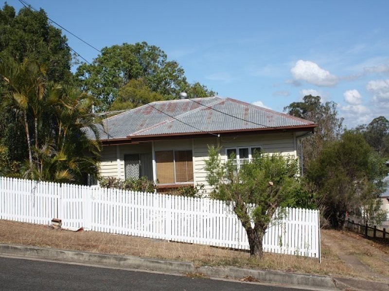 13 Mossom Street, North Ipswich QLD 4305