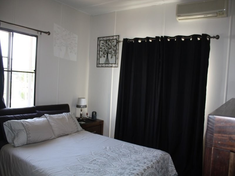 13 Mossom Street, North Ipswich QLD 4305