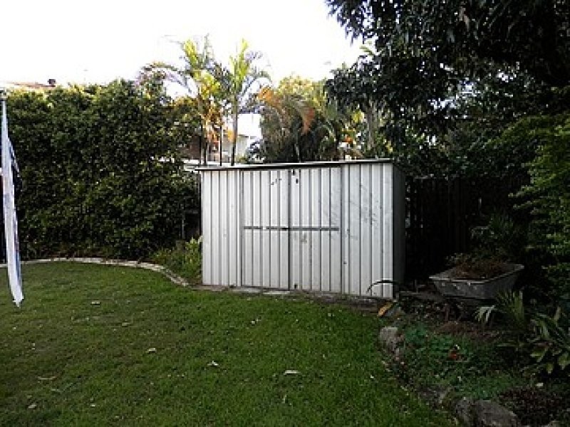 35 Dulcie Street, Raceview QLD 4305