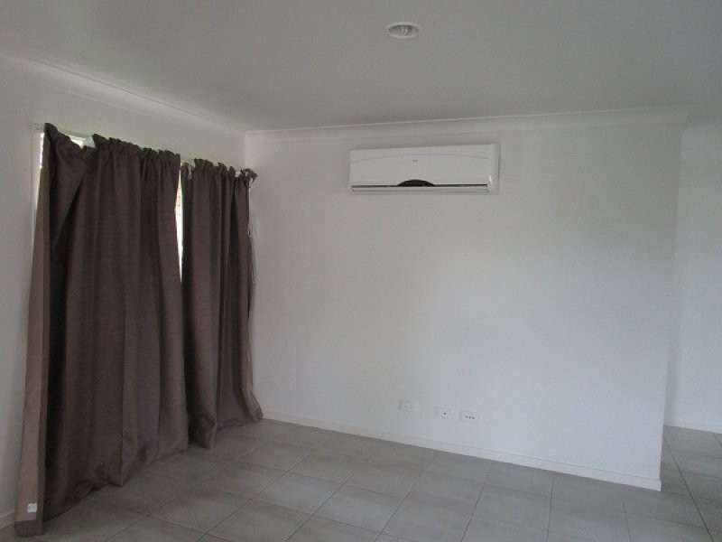 67 Selwyn  Street, North Booval QLD 4304