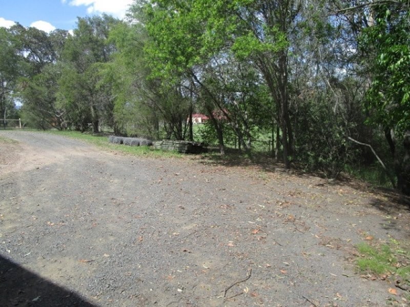 243 Riverside Avenue, Muirlea QLD 4306