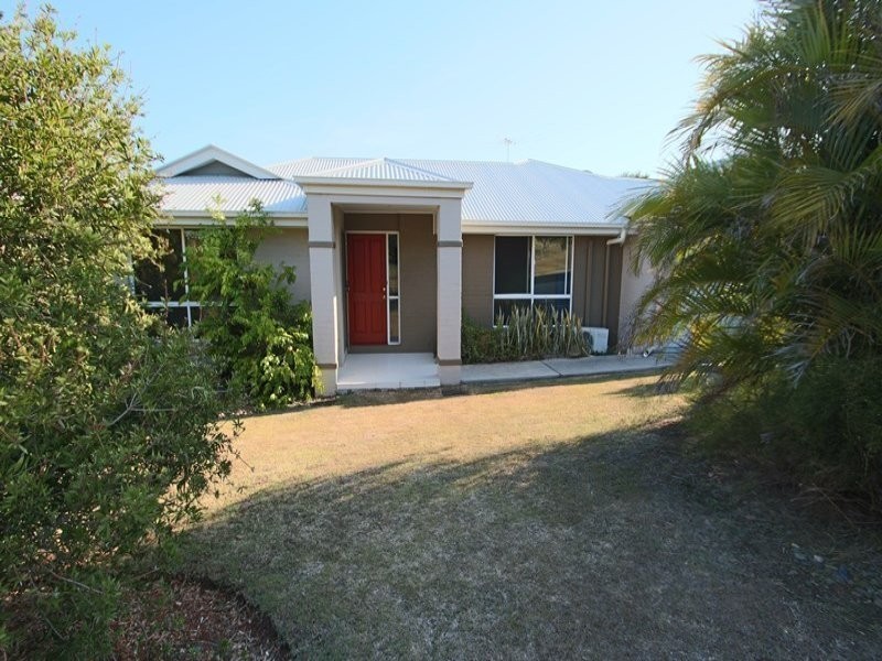 49 Skinner Crescent, Silkstone QLD 4304