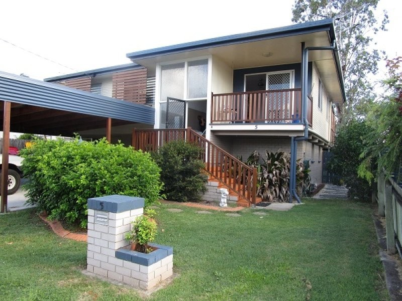 5 Winifred Street, North Booval QLD 4304