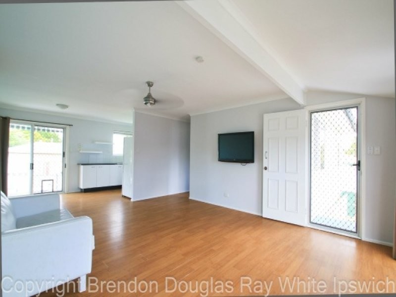 5 Skinner Crescent, Silkstone QLD 4304