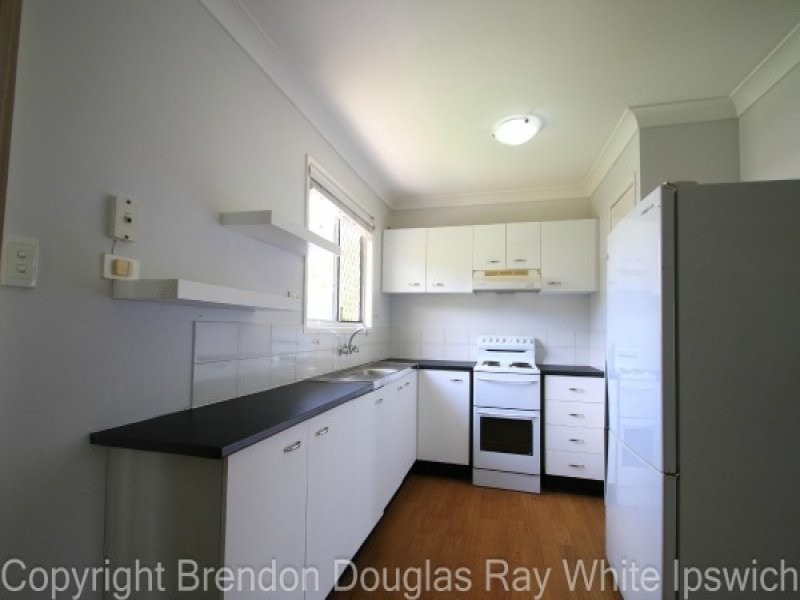 5 Skinner Crescent, Silkstone QLD 4304