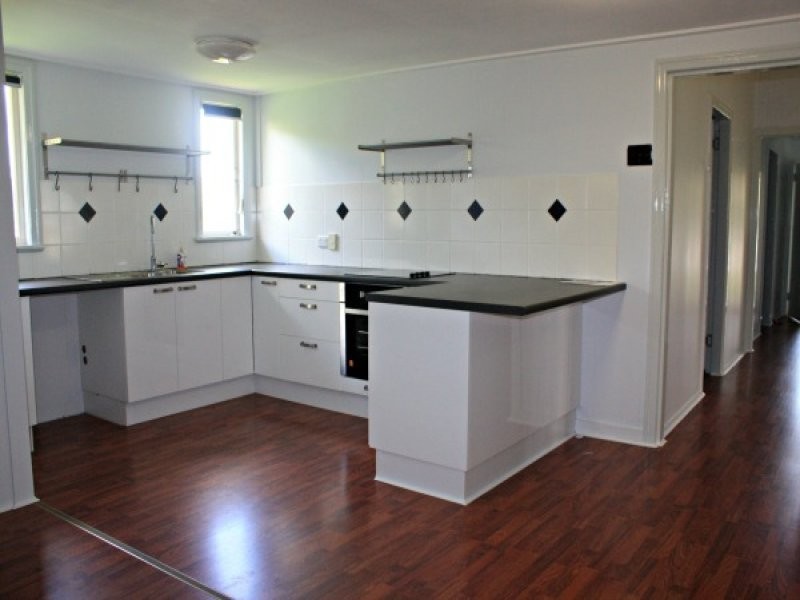 32 Tiger Street, Sadliers Crossing QLD 4305
