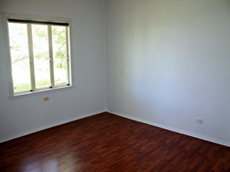 32 Tiger Street, Sadliers Crossing QLD 4305