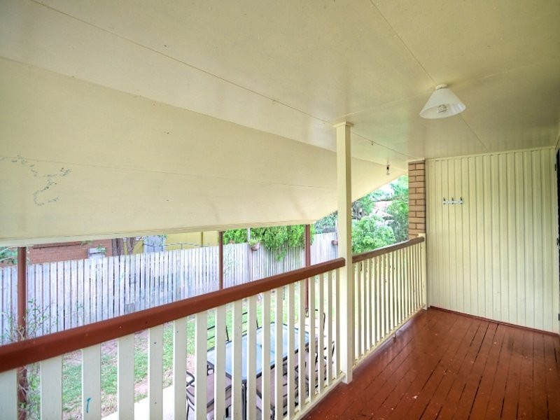 3 Davies Street, Riverview QLD 4303