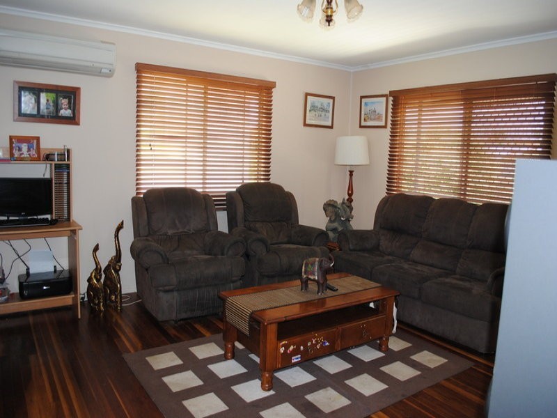 36 Kynance, Leichhardt QLD 4305