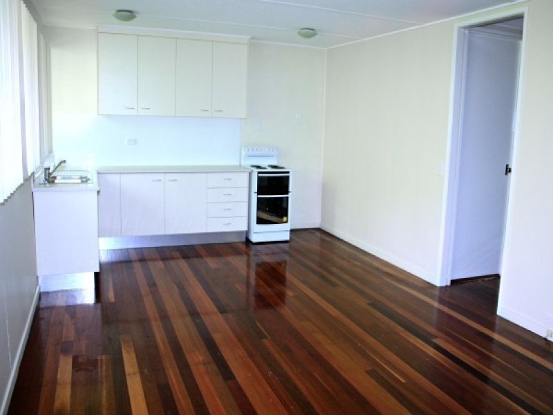 2/8 Grafton Street, East Ipswich QLD 4305