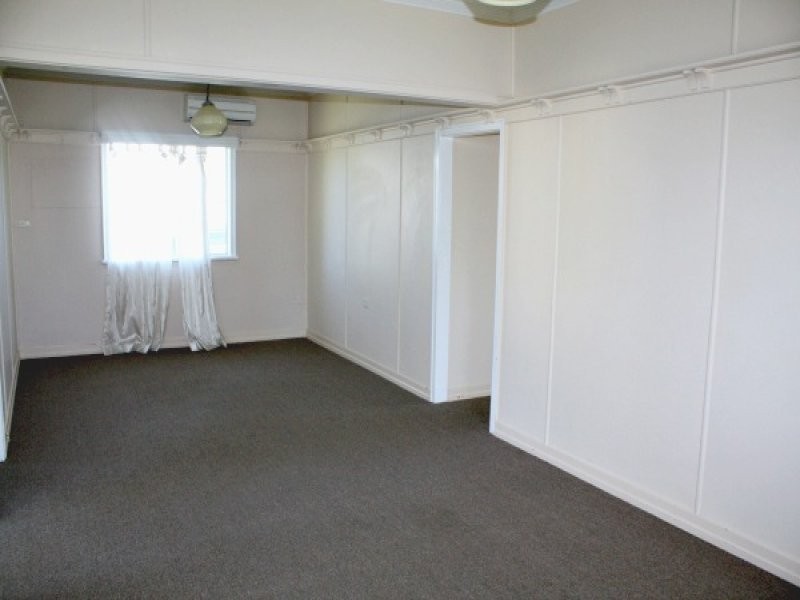 1 Coppin Street, Woodend QLD 4305