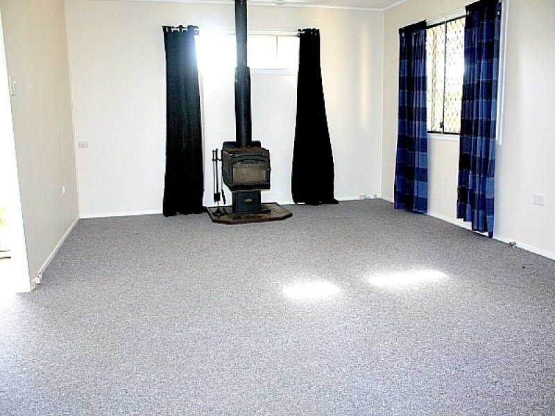 37 Kynance Street, Leichhardt QLD 4305