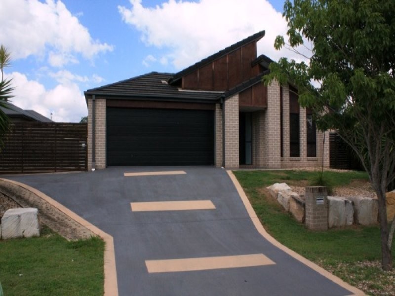 5 Brightwood Place, Fernvale QLD 4306