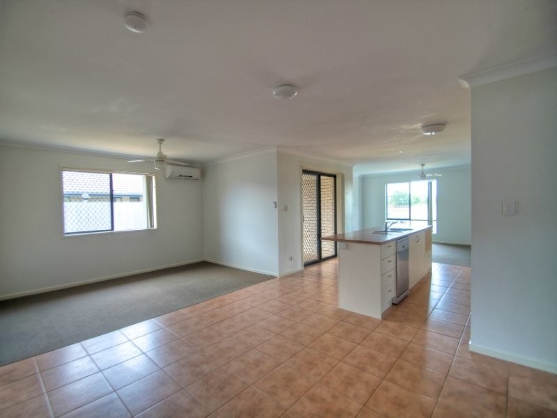 8 Sea Eagle Drive, Lowood QLD 4311