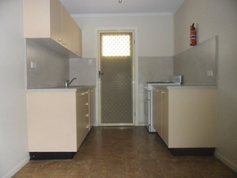 Unit 3/10 Short Street, Ipswich QLD 4305