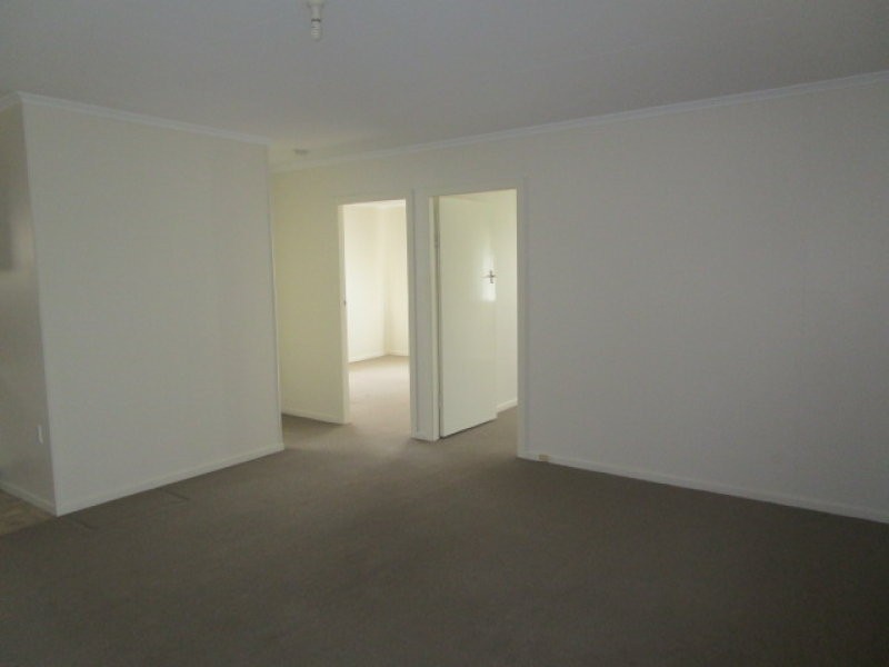 Unit 1/10 Short Street, Ipswich QLD 4305