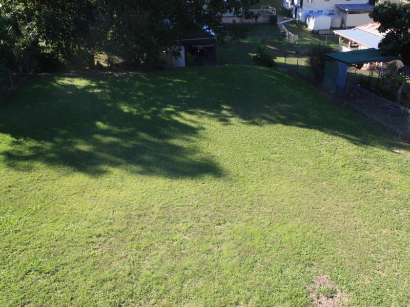 172 Blackstone Road, Silkstone QLD 4304