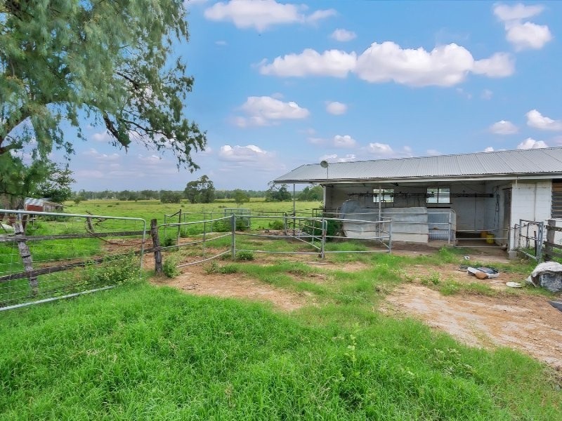 94 Henderson Road, Lanefield QLD 4340