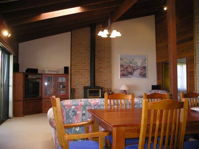 24 Reid Street, Wrights Beach NSW 2540