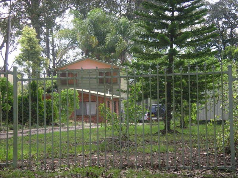 5 Streamside Street, Woollamia NSW 2540