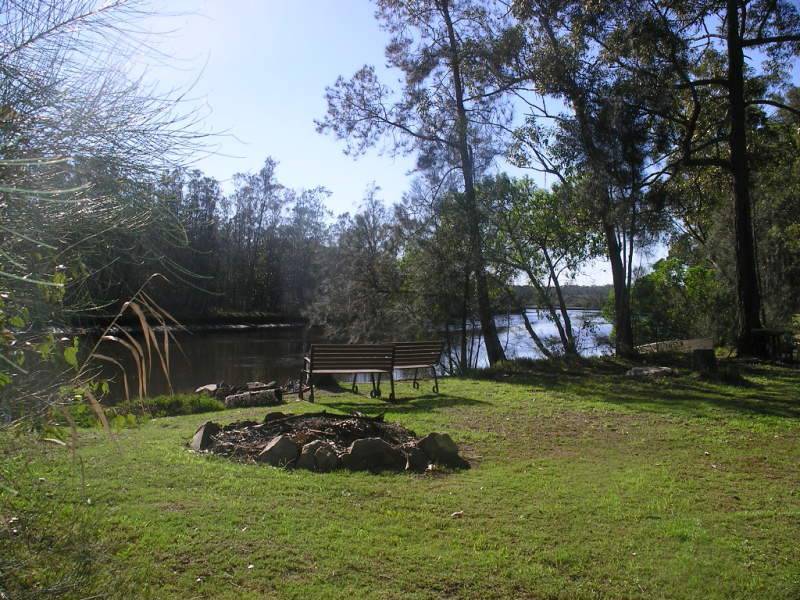 5 Streamside Street, Woollamia NSW 2540