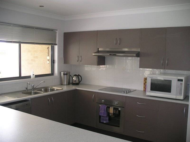 28 Capeland Avenue, Sanctuary Point NSW 2540