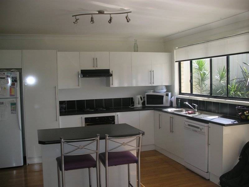 10 Turvey Crescent, St Georges Basin NSW 2540