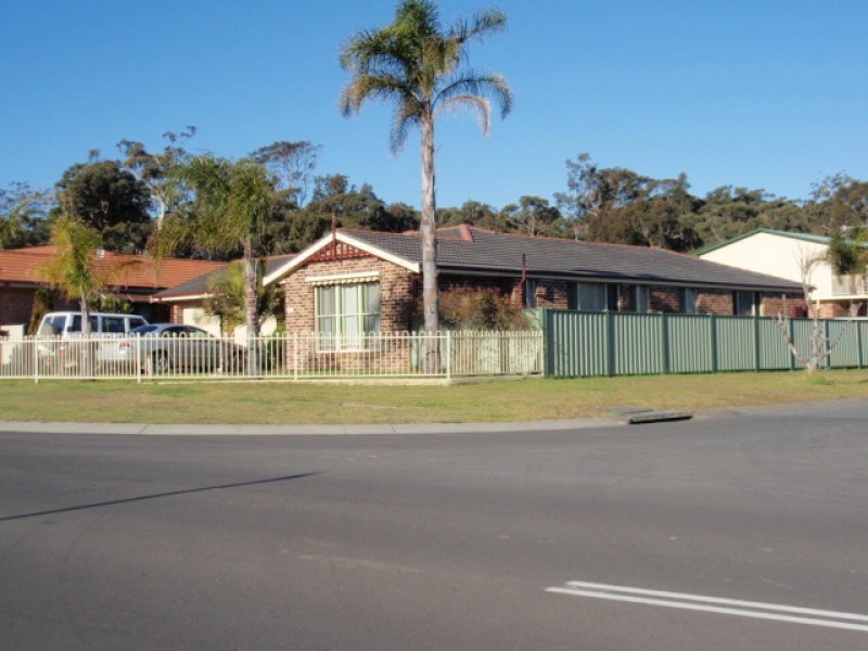 4 Anson Street, Sanctuary Point NSW 2540