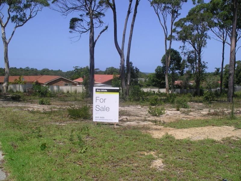 3 Belpitt Place, Sanctuary Point NSW 2540