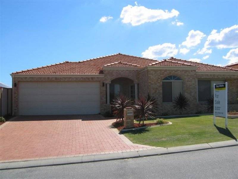 4 Gilbank Crescent, Kinross WA 6028