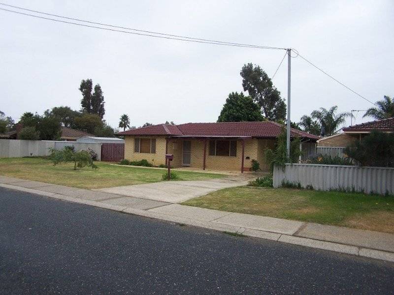 4 Agincourt Drive, Forrestfield WA 6058