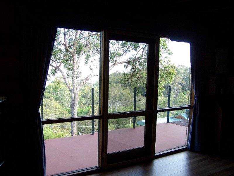 16 Lascelles Parade, Gooseberry Hill WA 6076