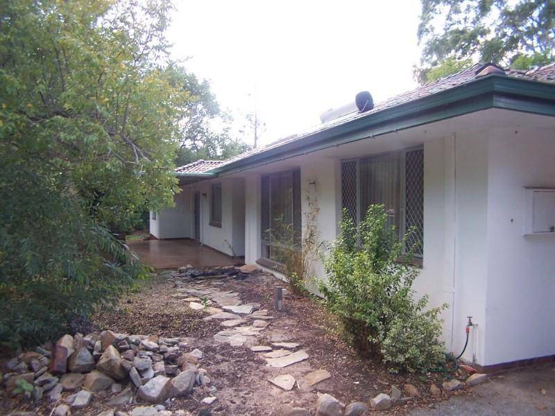 92 Williams Street, Gooseberry Hill WA 6076