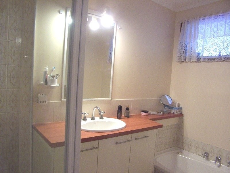 7 Millson Road, Maida Vale WA 6057