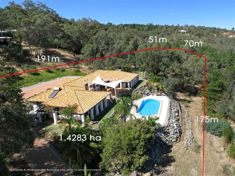 10 Labyrinth Close, Kelmscott WA 6111