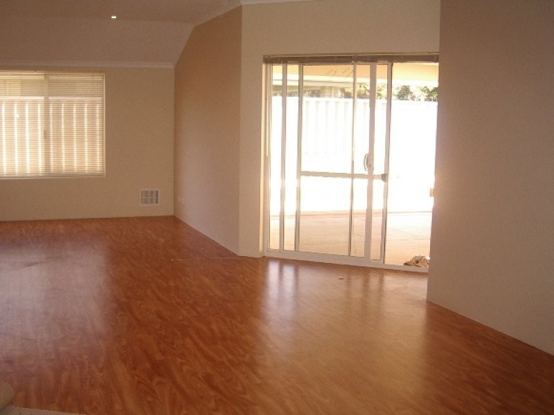 29 Azalea Gardens, Forrestfield WA 6058