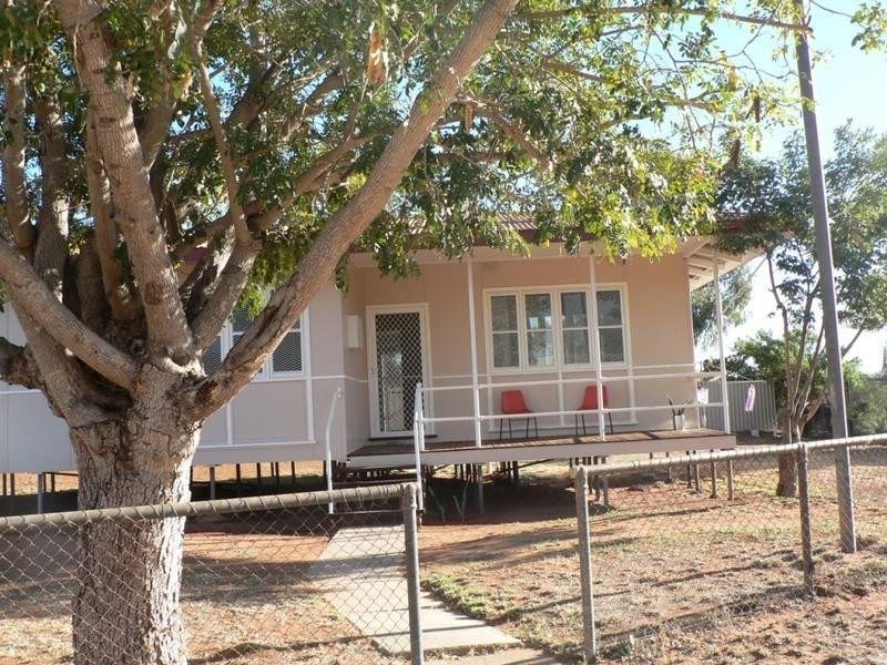 1 Hope Court, Onslow WA 6710