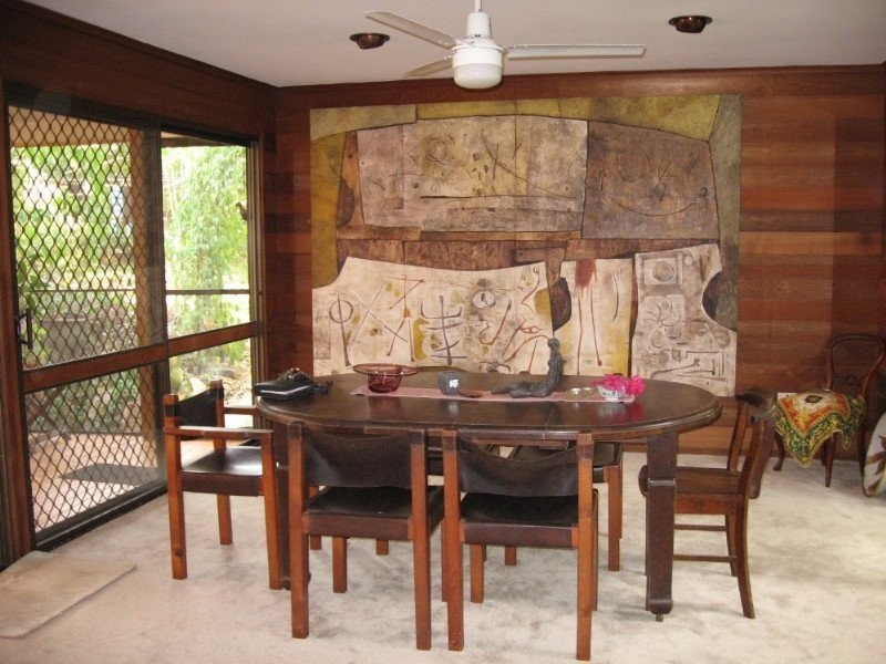 8 Whitian Street, Chapel Hill QLD 4069