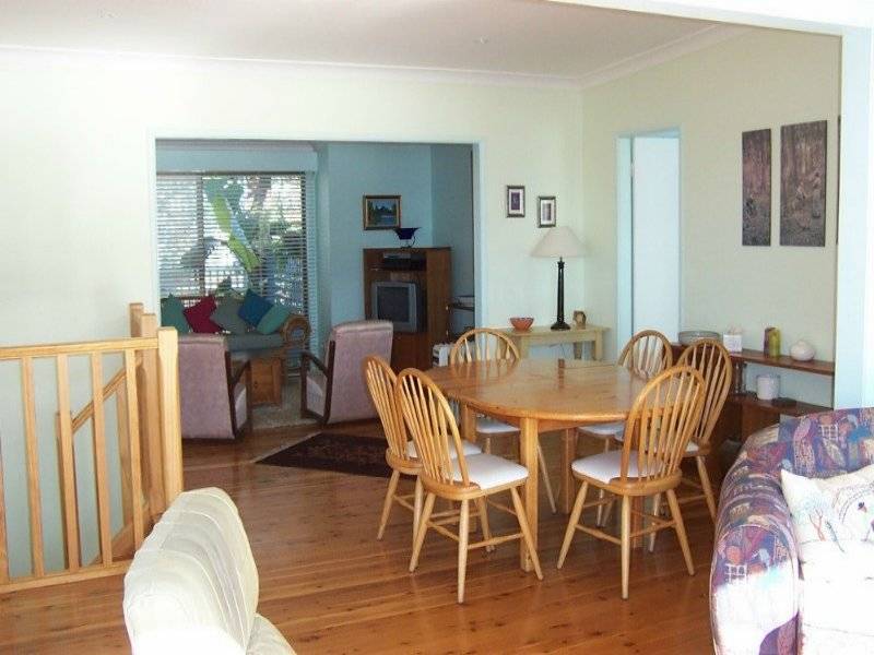 20 Iluka Ave, Malua Bay NSW 2536