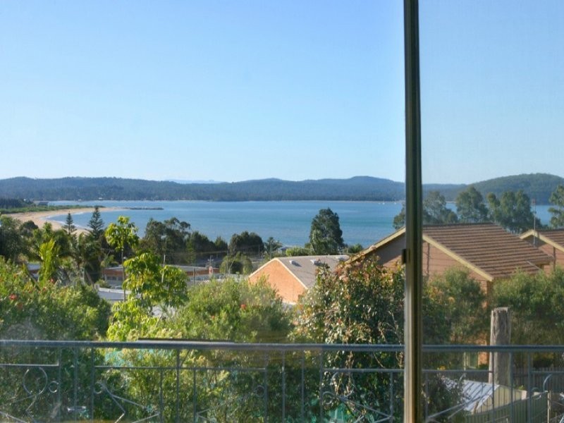 23 Joseph Street, Batehaven NSW 2536