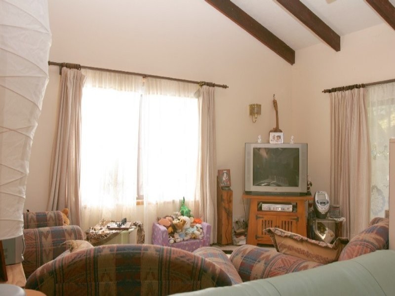 100 Country Club Drive, Catalina NSW 2536