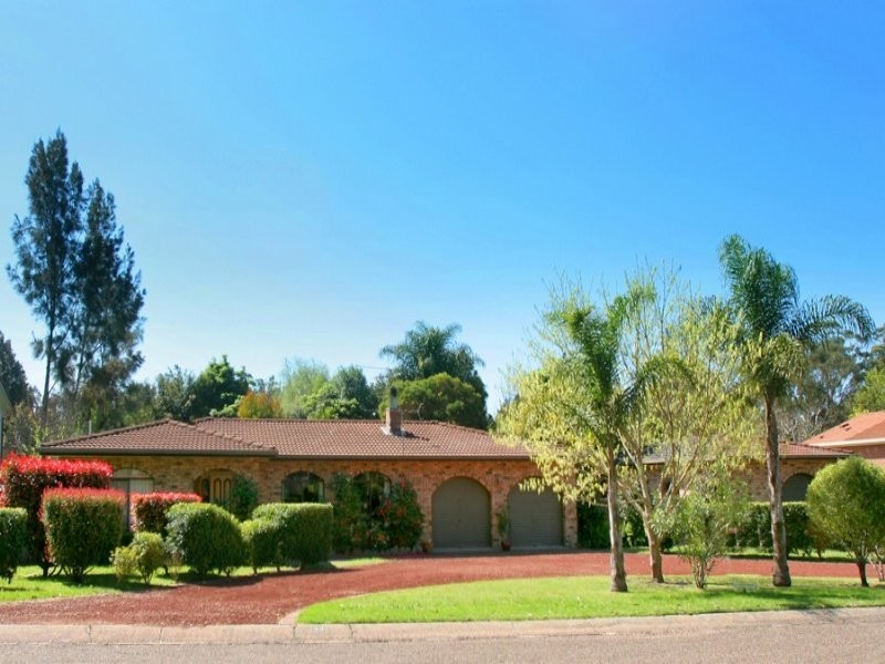 32 River Road, Mossy Point NSW 2537