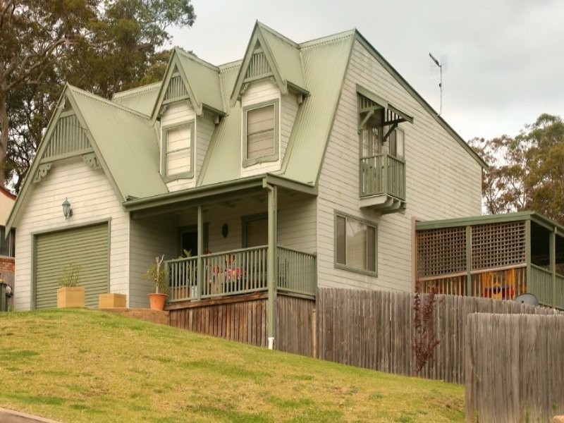 6 Crane Court, Batemans Bay NSW 2536