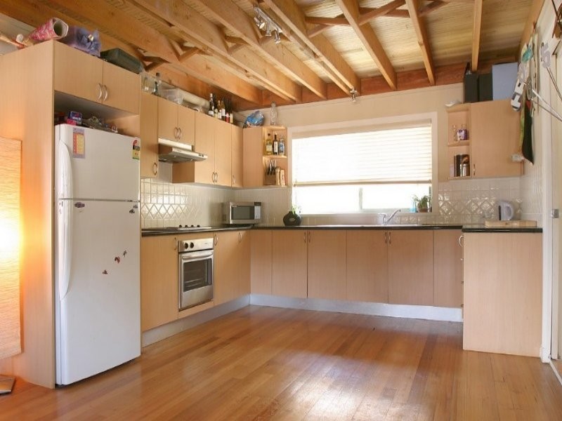 6 Crane Court, Batemans Bay NSW 2536