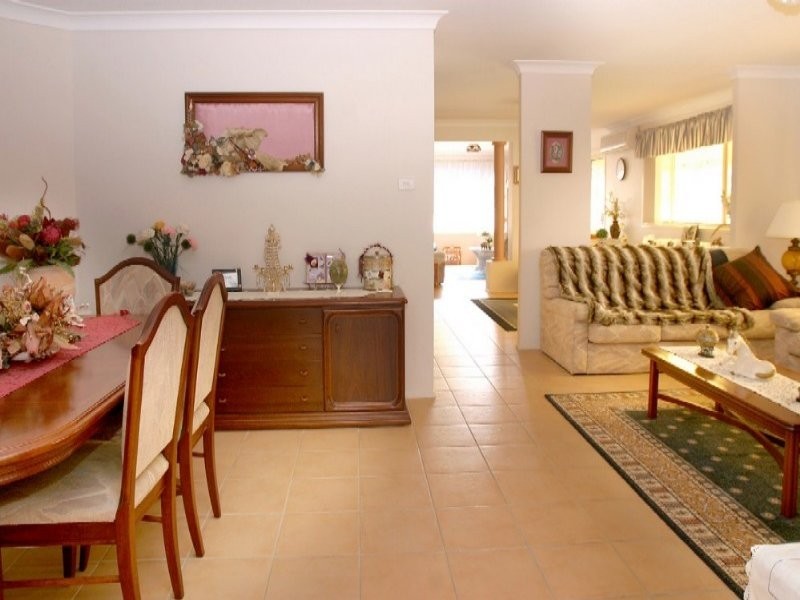 11 Boulder Close, Broulee NSW 2537