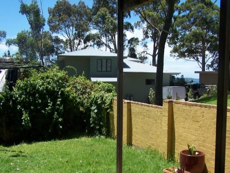 655 Beach Road, Surf Beach NSW 2536