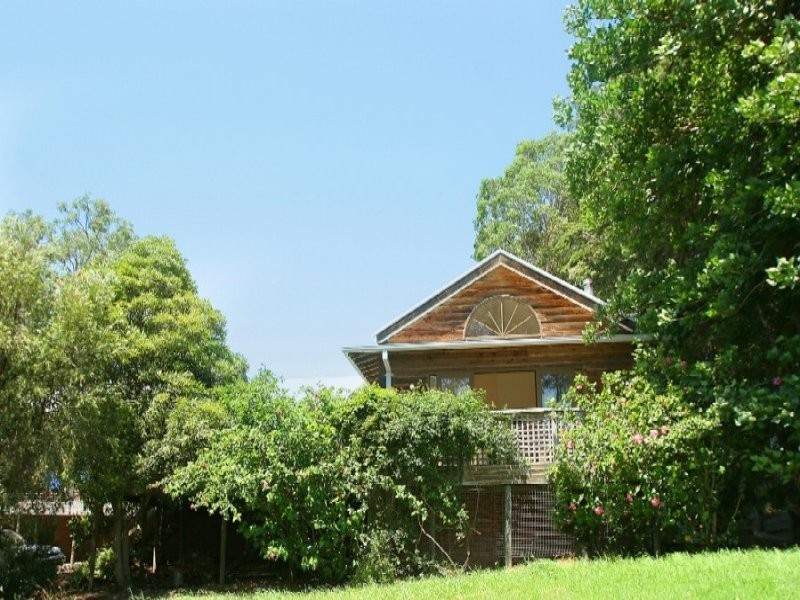 96 Annetts Parade, Mossy Point NSW 2537