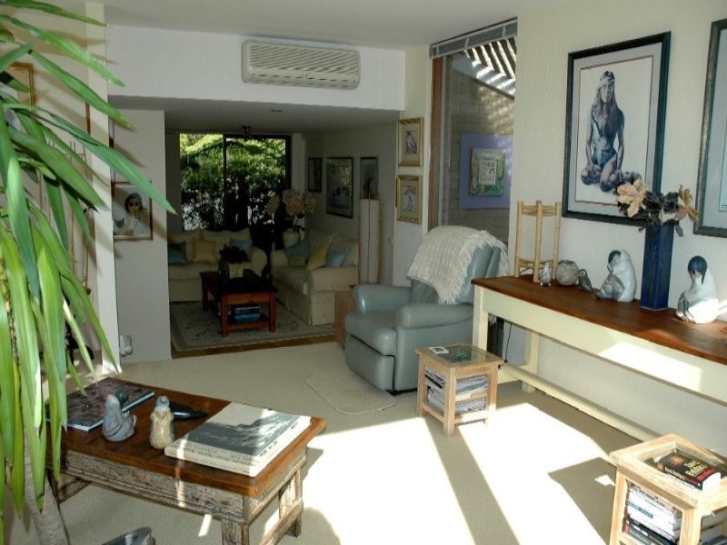 25 Parker Avenue, Surf Beach NSW 2536