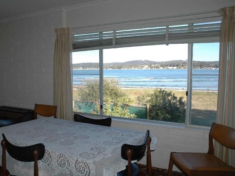 87 Timbara Crescent, Batemans Bay NSW 2536